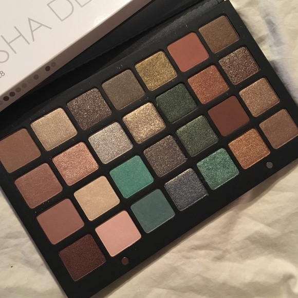 Natasha Denona Eyeshadow Palette 28 - Picture 2 of 7